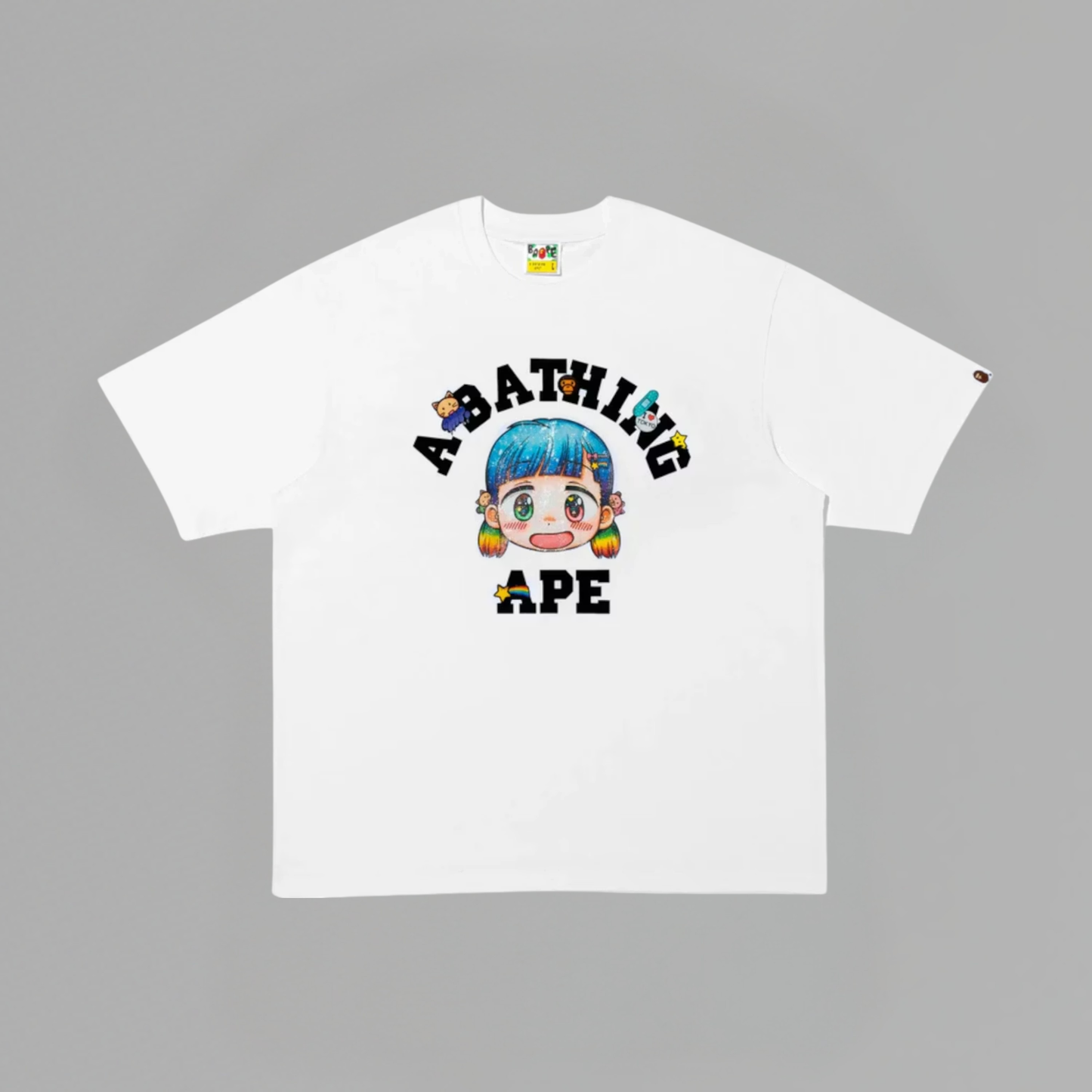T SHIRT BAPE x MR COLLEGE RELAXED FIT