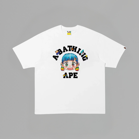 T SHIRT BAPE x MR COLLEGE RELAXED FIT