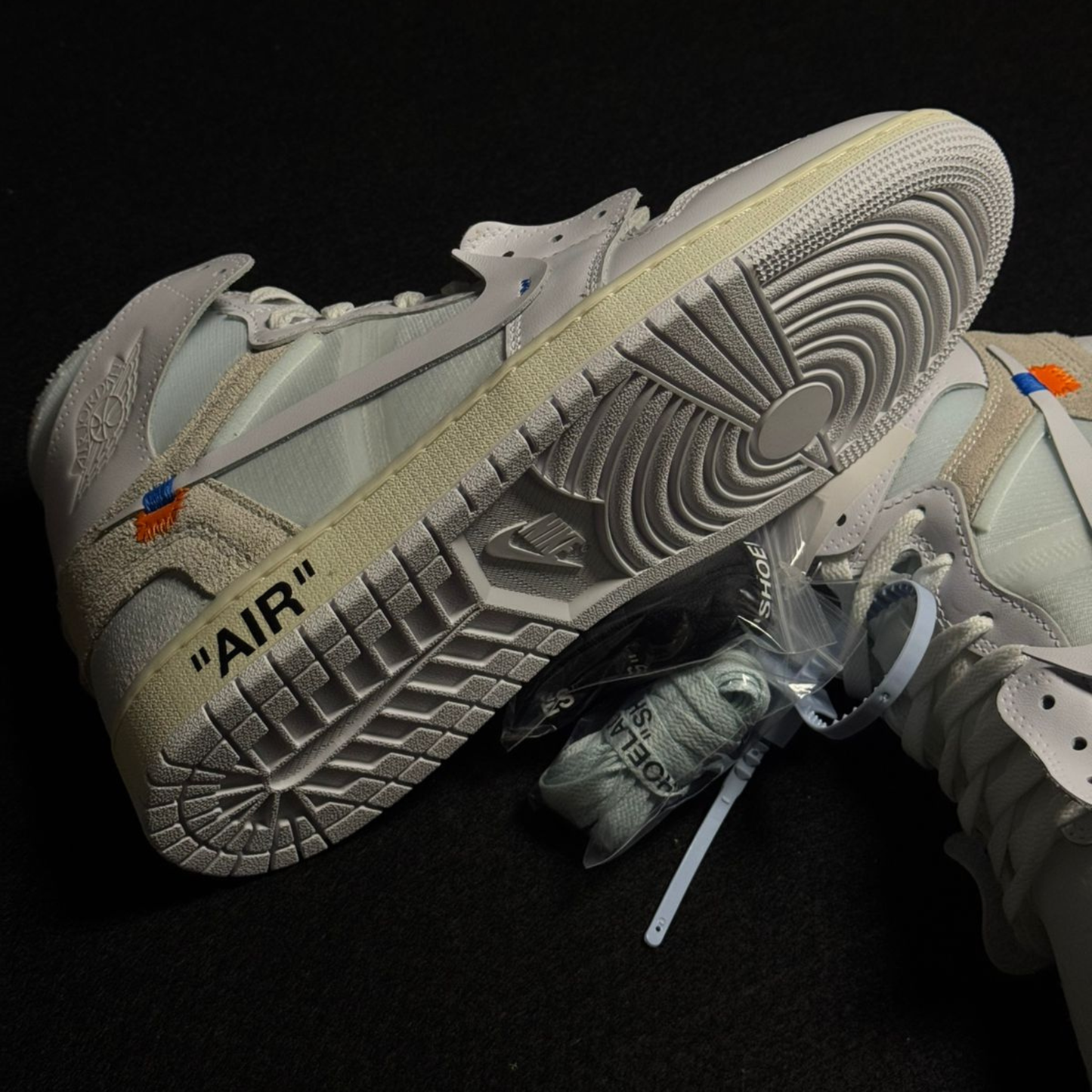 TENIS JORDAN 1 RETRO HIGH x VIRGIL ABLOH ARCHIVE 'ALASKA'