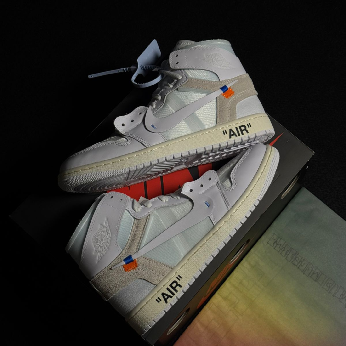 TENIS JORDAN 1 RETRO HIGH x VIRGIL ABLOH ARCHIVE 'ALASKA'