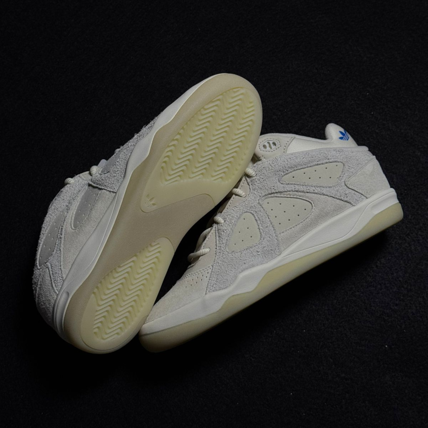 TENIS ADIDAS BADBO 1.0 'RESILIENCE'