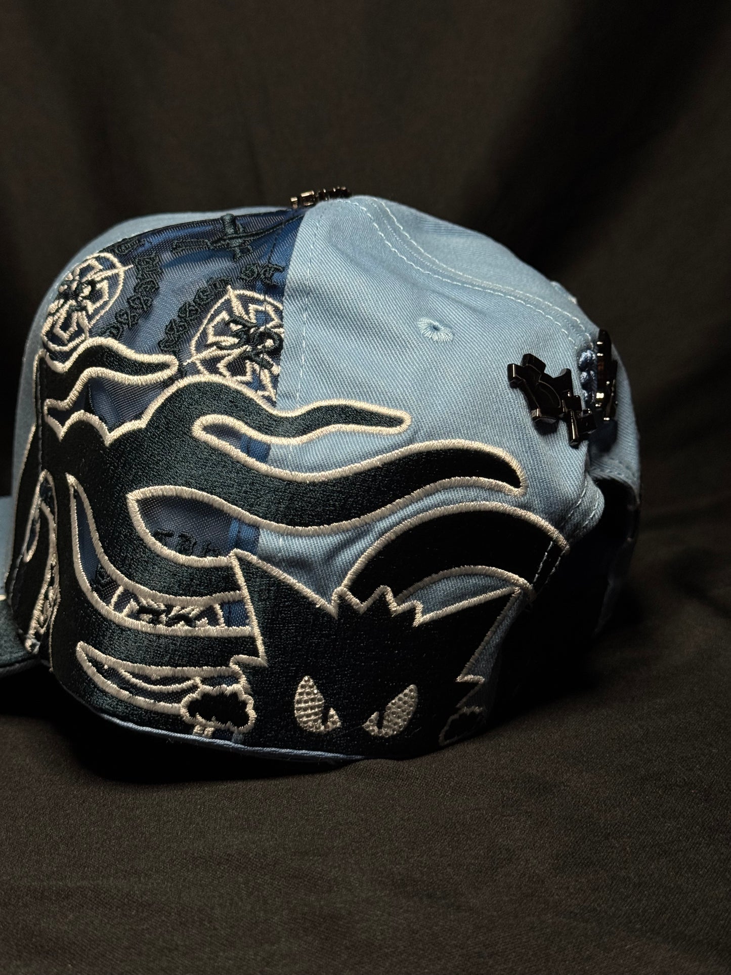 BÁEZ X SHIFU ASTROGENGAR AZUL
