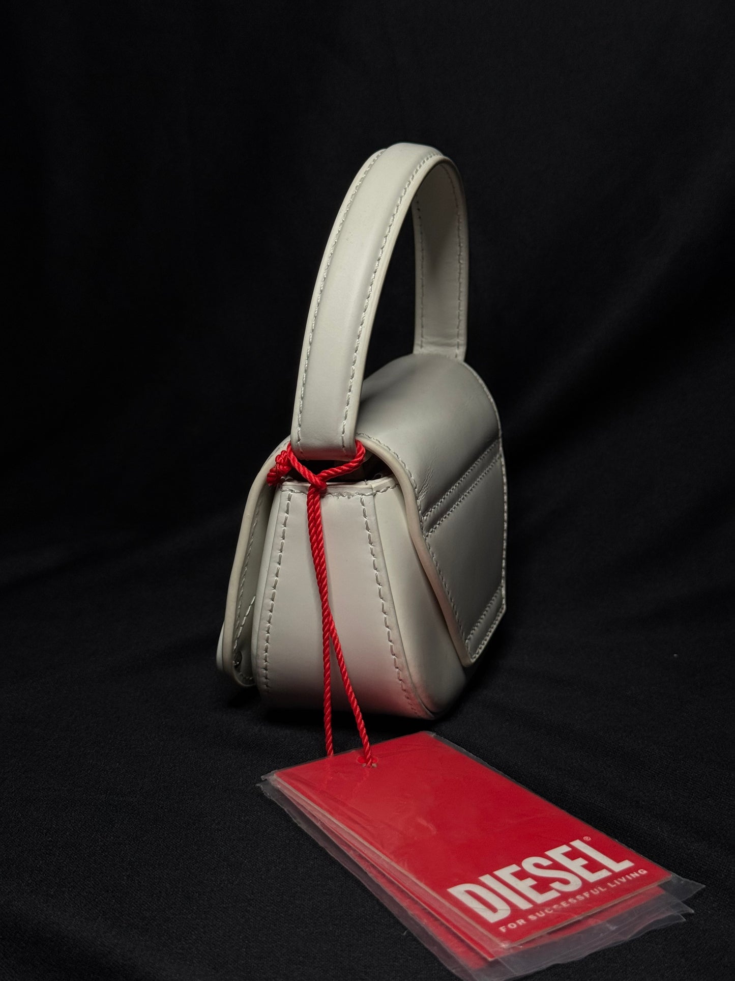 WHITE 1DR XS-ICONIC MINI BAG IN MATTE LEATHER