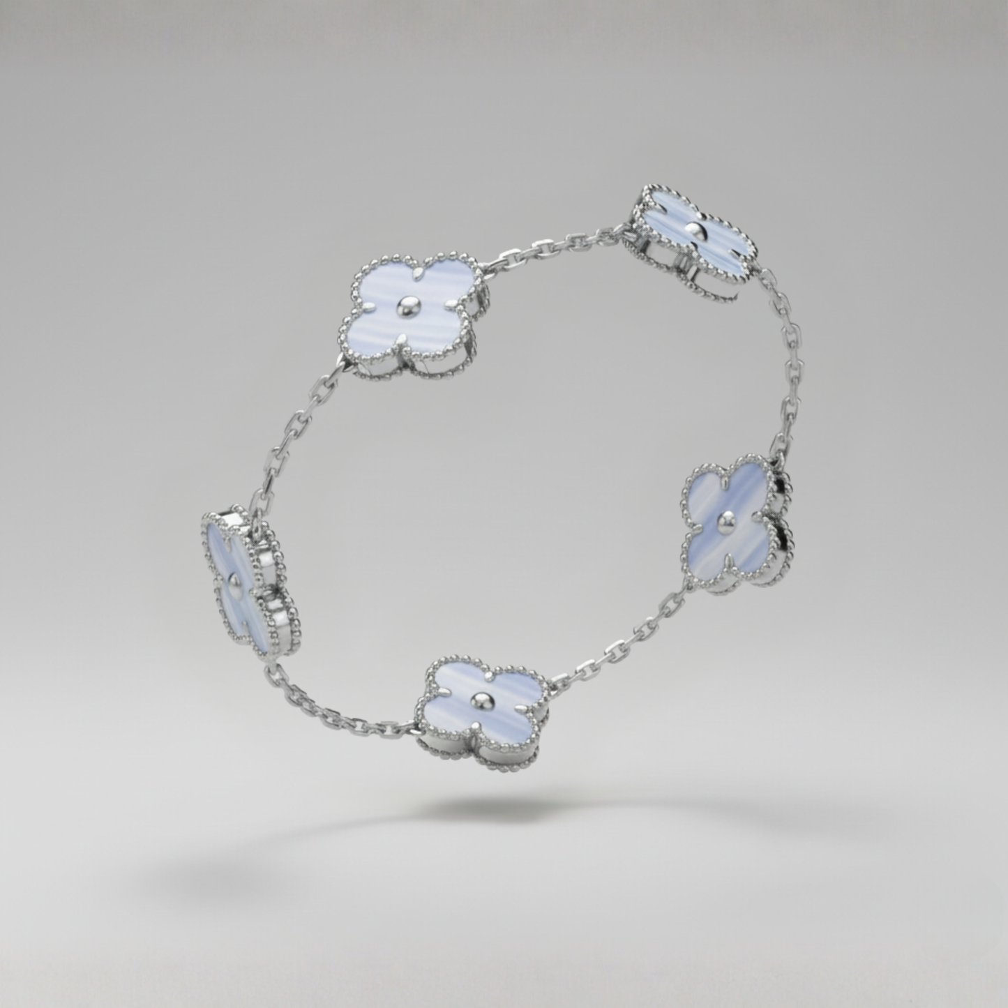 PULSO TIPO VAN CLEEF 'ORO BLANCO'