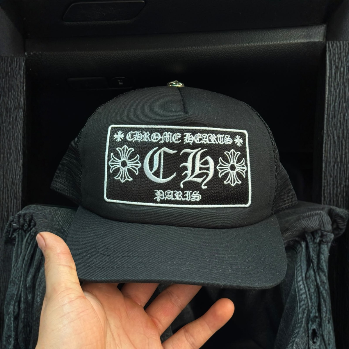 GORRA CHROME HEARTS 'CH PARIS'